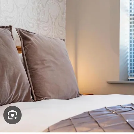 Independent Double In 4 * Dublin